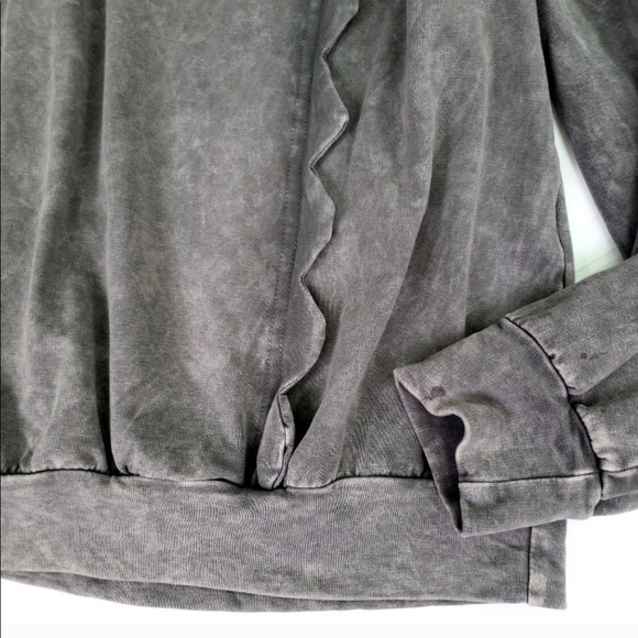 Anthropologie’s Eri + Ali ruffle faded sweatshirt - Picture 5 of 7